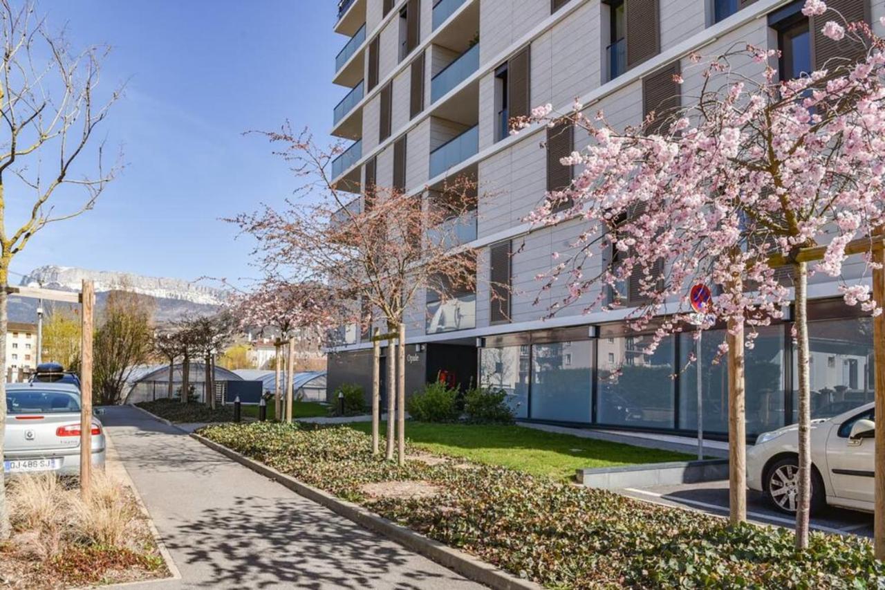Appartement L'Opale - T2 48M Avec Parking A 300M Du Lac D'Annecy Bagian luar foto